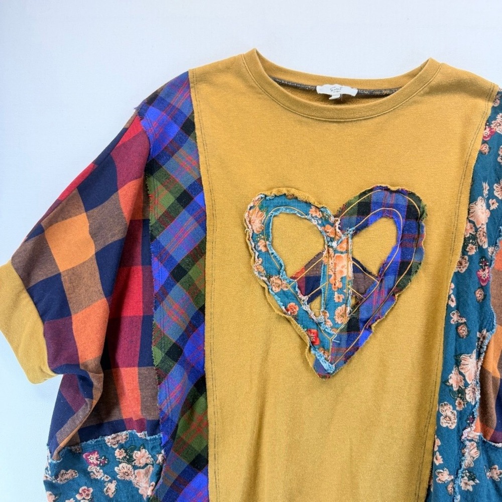 Easel Patchwork Heart Top Oversized Boho Plaid Floral Tunic Small - Picture 9 of 14